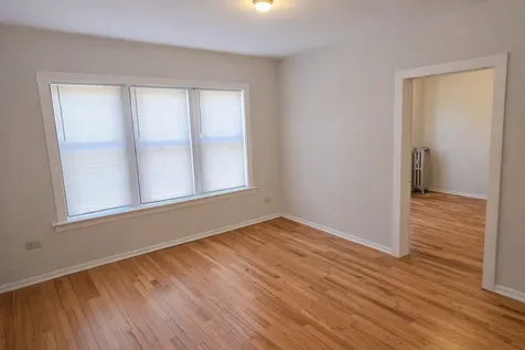 6716 South Merrill Avenue Chicago IL 60649