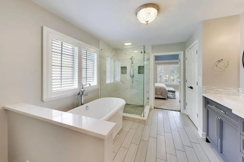 724 Fairfield Court Westmont IL 60559