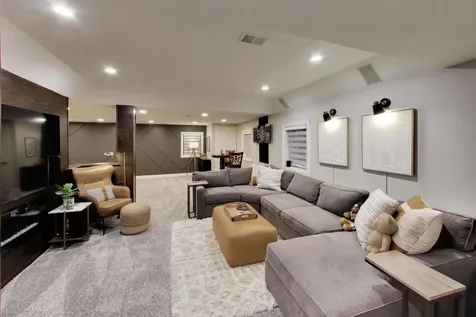 724 Fairfield Court Westmont IL 60559