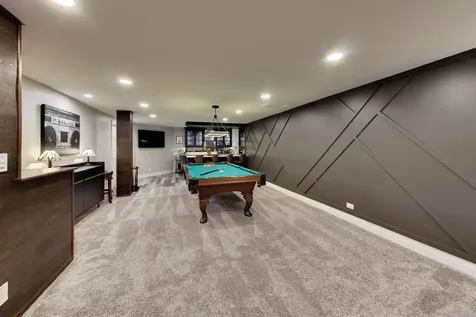 724 Fairfield Court Westmont IL 60559
