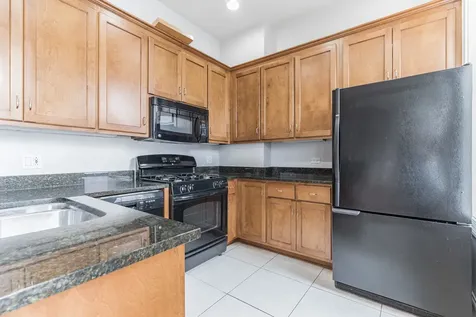 166 West Grand Avenue Chicago IL 60654