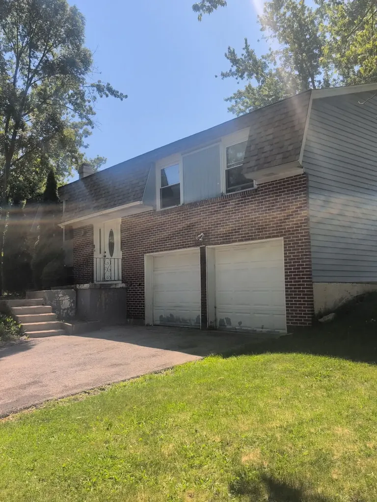 427 Devon Lane Bolingbrook IL 60440