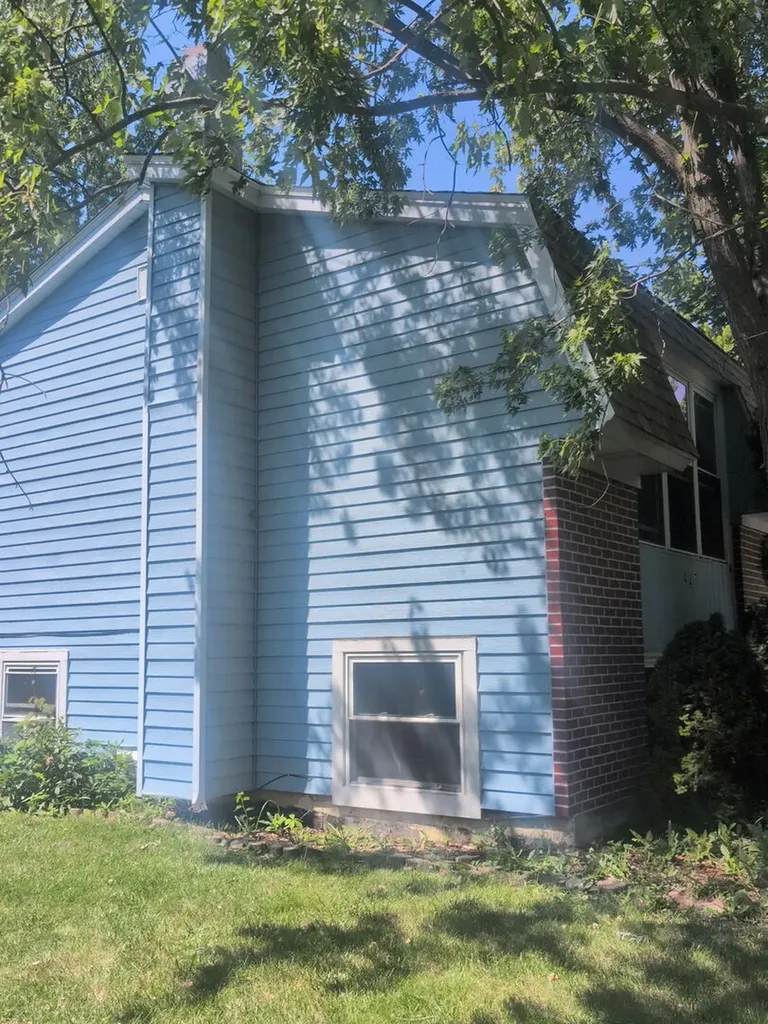 427 Devon Lane Bolingbrook IL 60440