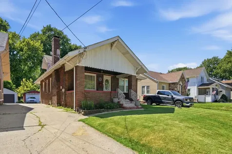 2175 18TH Street East Moline IL 61244