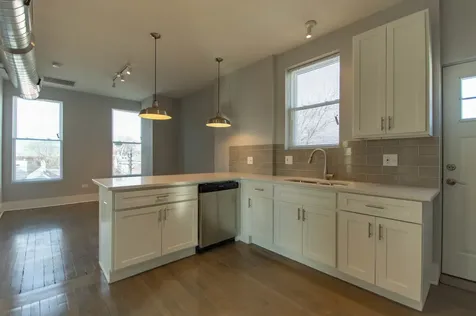 2117 West 18th Street Chicago IL 60608
