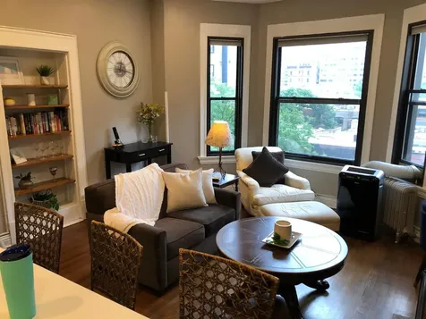 20 East Goethe Street Chicago IL 60610