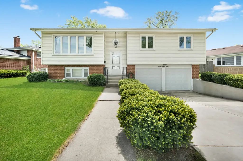 773 Madelyn Drive Des Plaines IL 60016