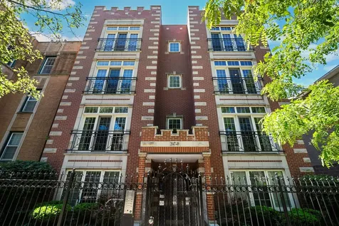 2049 West Morse Avenue Chicago IL 60645