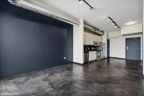1647 North Milwaukee Avenue Chicago IL 60647