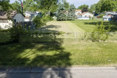 1414 North Pleasant Drive Round Lake Beach IL 60073