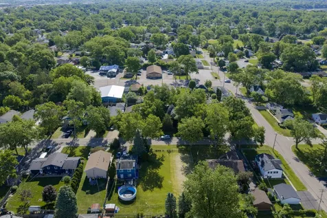 1414 North Pleasant Drive Round Lake Beach IL 60073