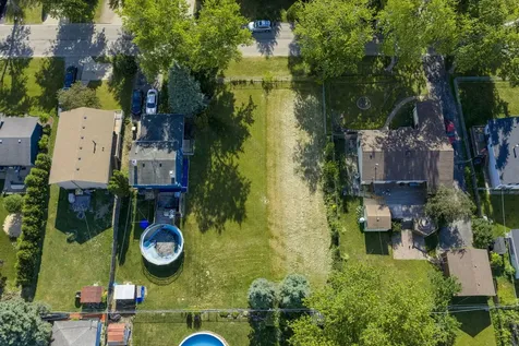 1414 North Pleasant Drive Round Lake Beach IL 60073