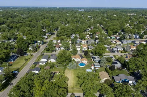 1414 North Pleasant Drive Round Lake Beach IL 60073