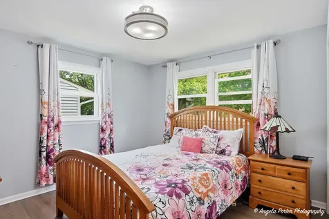 348 W. Oriole Trail Cary IL 60013