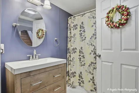 348 W. Oriole Trail Cary IL 60013