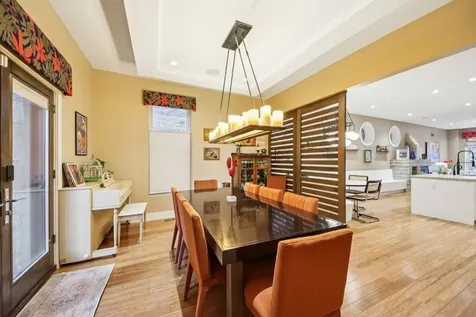 1936 North Hudson Avenue Chicago IL 60614