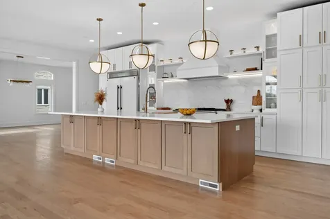 9609 Reding Circle Des Plaines IL 60016