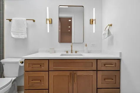 9609 Reding Circle Des Plaines IL 60016