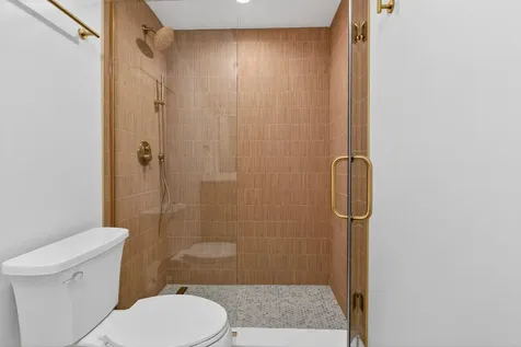 9609 Reding Circle Des Plaines IL 60016