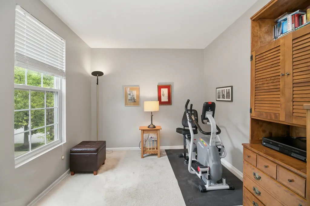 518 Conservatory Lane Aurora IL 60502