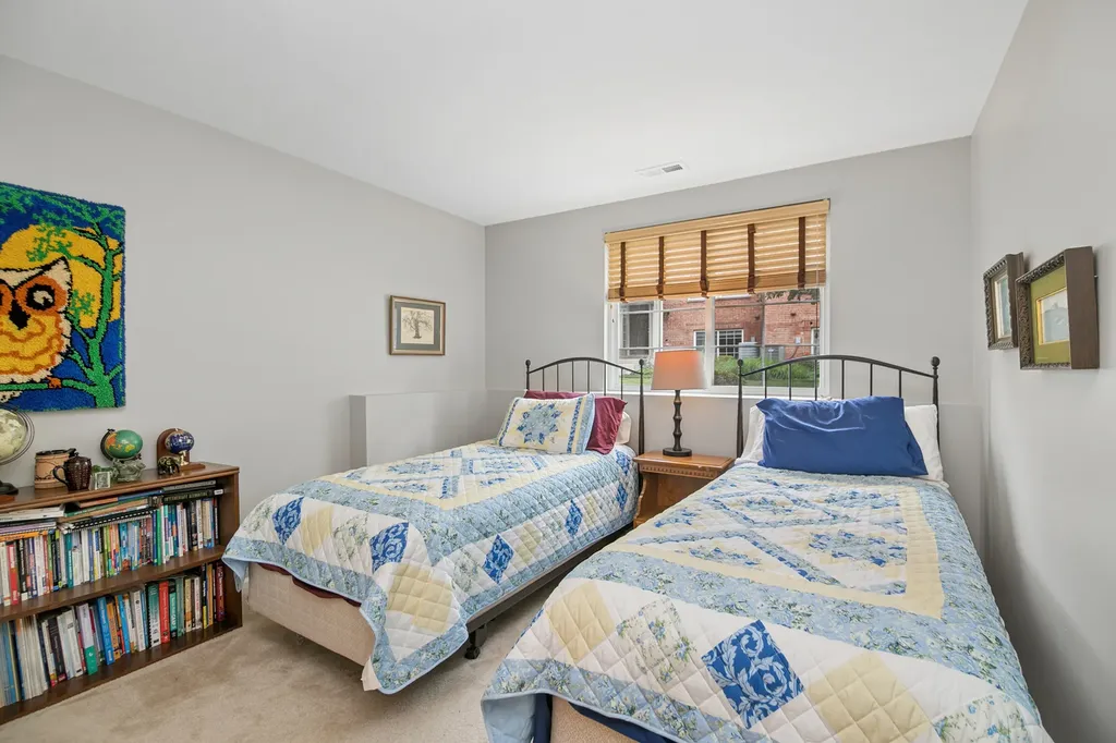 518 Conservatory Lane Aurora IL 60502