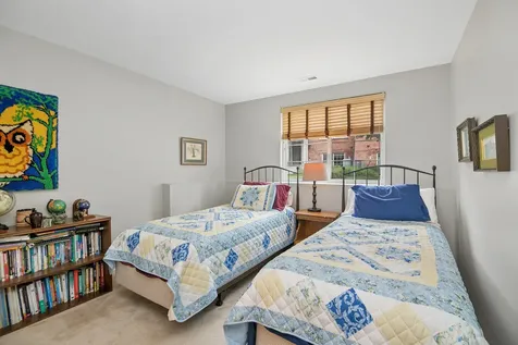 518 Conservatory Lane Aurora IL 60502