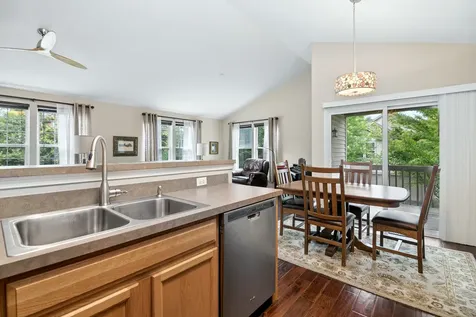 518 Conservatory Lane Aurora IL 60502