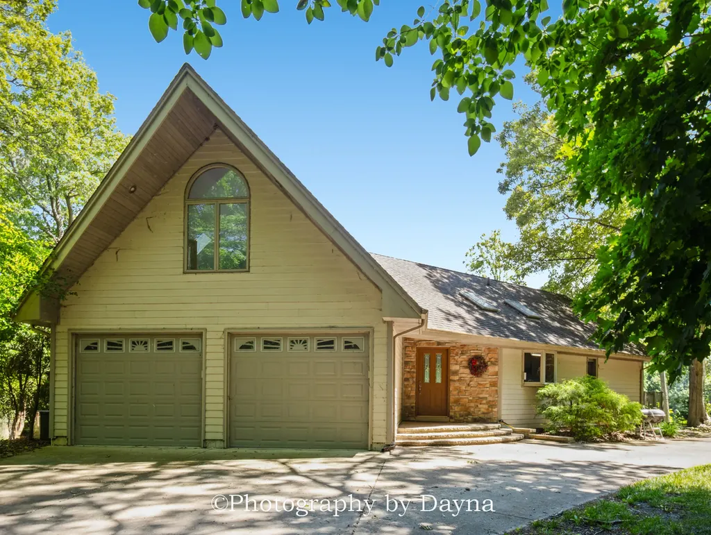 2640 East 3660 South Road Kankakee IL 60901