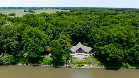 2640 East 3660 South Road Kankakee IL 60901