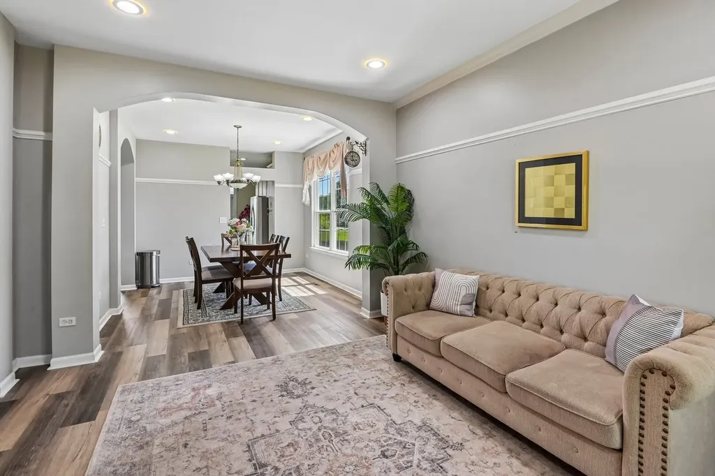 2154 Muirfield Trail Bolingbrook IL 60490