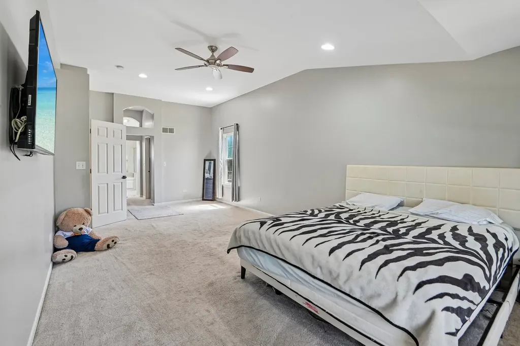 2154 Muirfield Trail Bolingbrook IL 60490