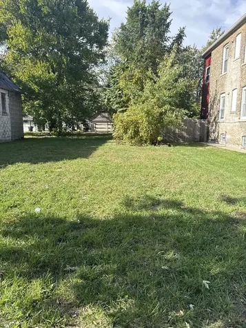 12242 South Wallace Street Chicago IL 60628