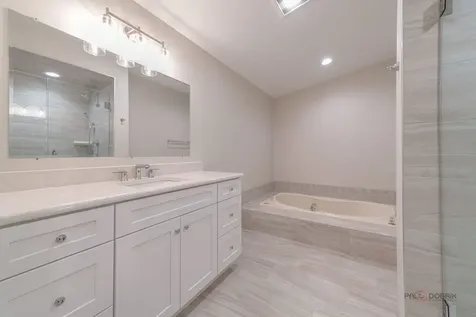 1516 West Reiche Lane Mchenry IL 60051