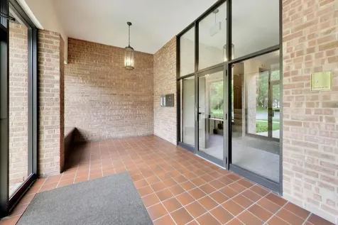1066 Shermer Road Northbrook IL 60062