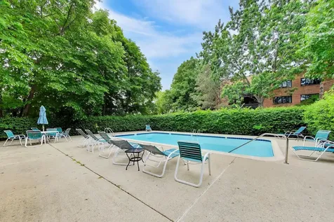 1066 Shermer Road Northbrook IL 60062