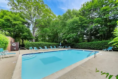 1066 Shermer Road Northbrook IL 60062