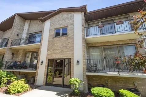 9830 Nashville Avenue Chicago Ridge IL 60415