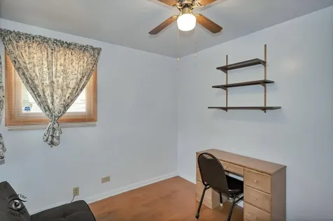 244 Lynn Lane Chicago Heights IL 60411