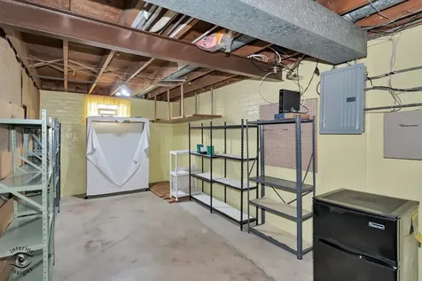 244 Lynn Lane Chicago Heights IL 60411