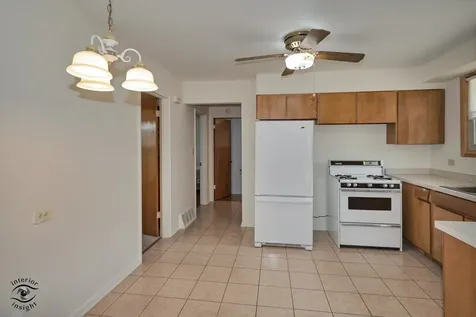 244 Lynn Lane Chicago Heights IL 60411