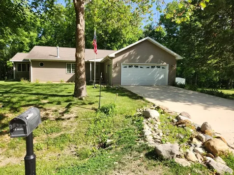 1 West Elmwood Drive Putnam IL 61560