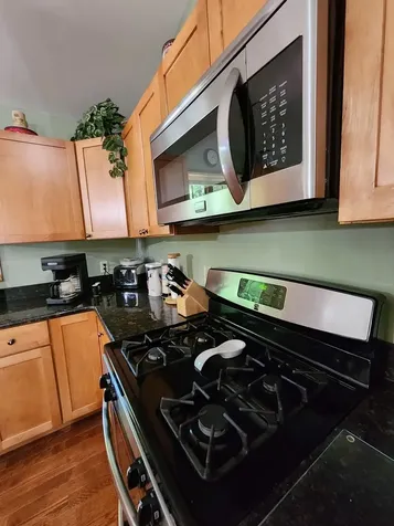 1 West Elmwood Drive Putnam IL 61560
