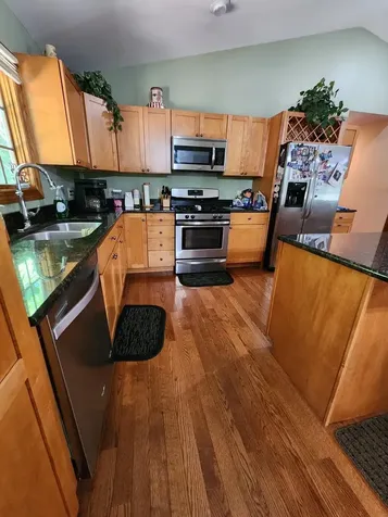 1 West Elmwood Drive Putnam IL 61560