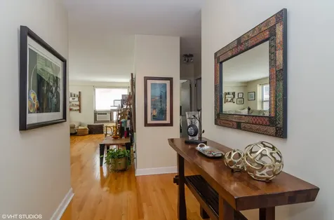 2970 North Lake Shore Drive Chicago IL 60657