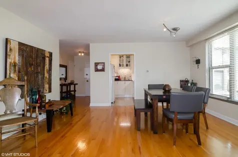 2970 North Lake Shore Drive Chicago IL 60657