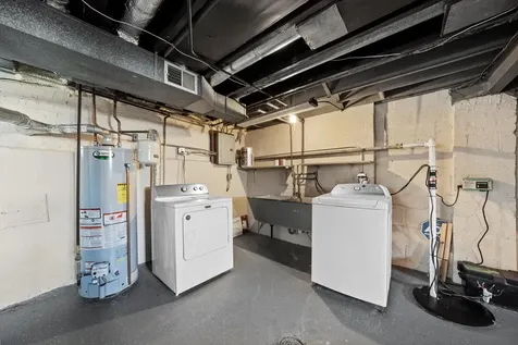 1380 Wentworth Avenue Calumet City IL 60409