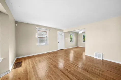 1380 Wentworth Avenue Calumet City IL 60409