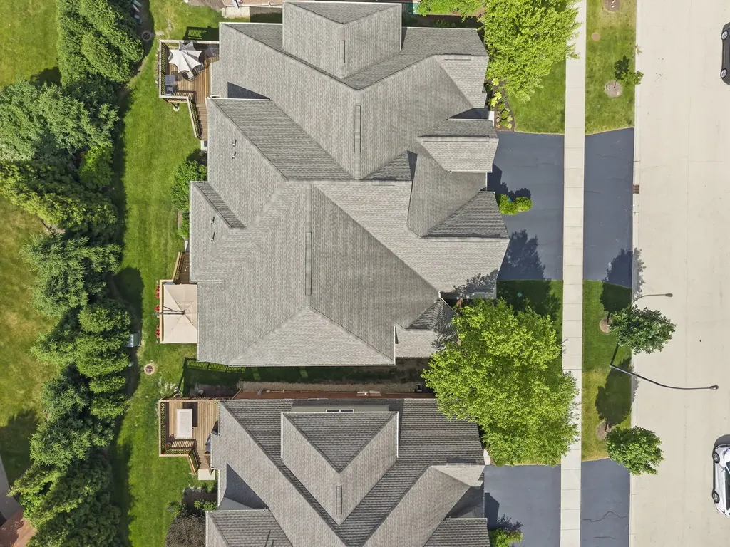 1636 Castle Lawn Court Naperville IL 60565