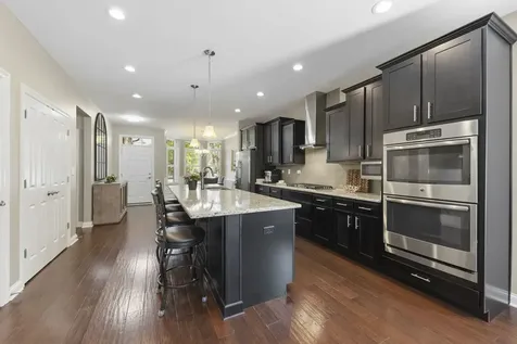 1636 Castle Lawn Court Naperville IL 60565