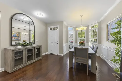 1636 Castle Lawn Court Naperville IL 60565